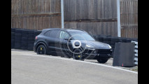 Porsche Cayenne, le foto spia