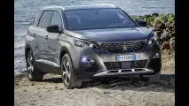 Peugeot 5008, un abitacolo a prova di 