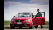 Andrea Dovizioso e la Seat Leon Cupra