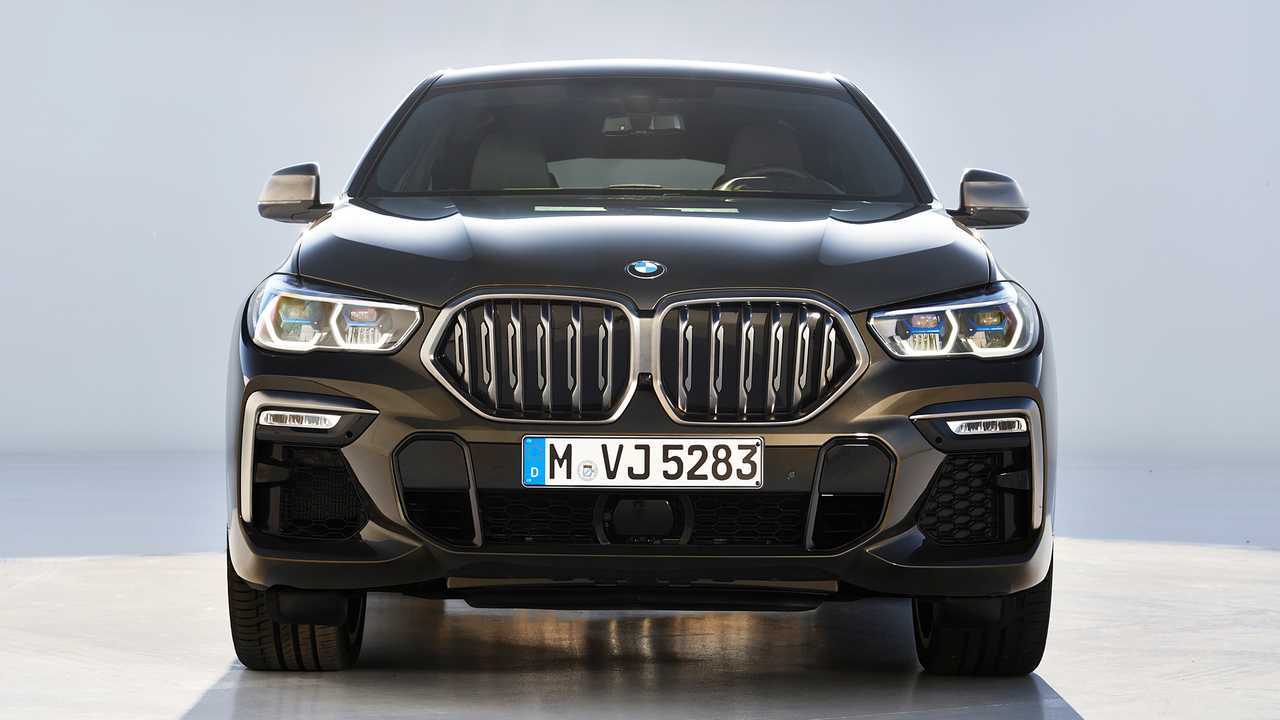 BMW X6, nuova e vecchia a confronto