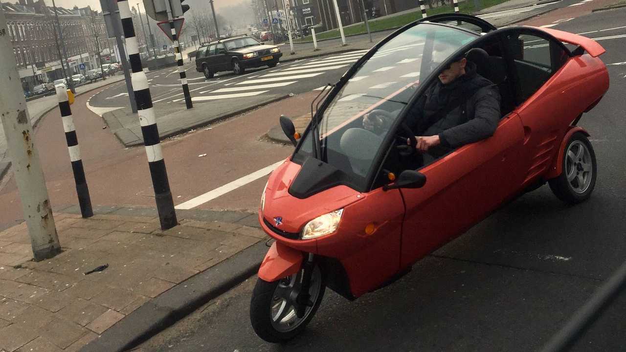 Carver Will Start Delivering Its Electric Leaning Machine In September