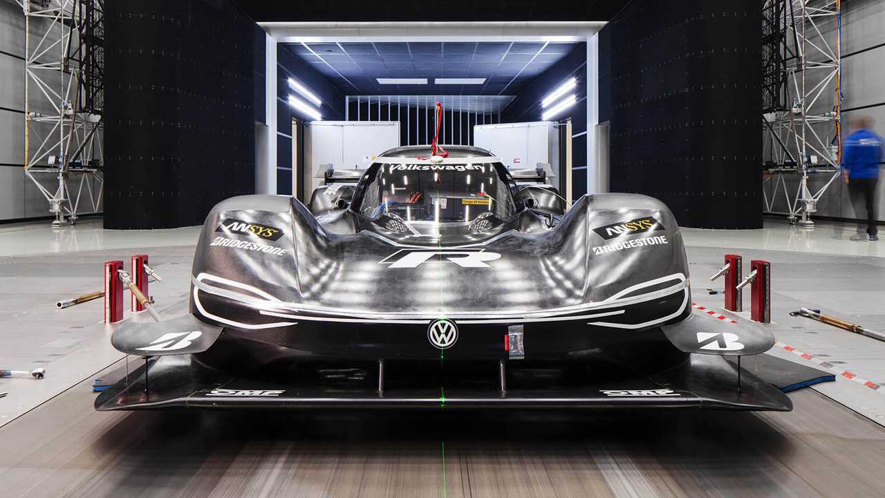 Volkswagen ID R testing DRS in wind tunnel