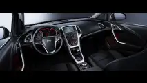 Nuova Opel Astra: interni e design