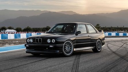 BMW M3 E30 Restomod by Redux