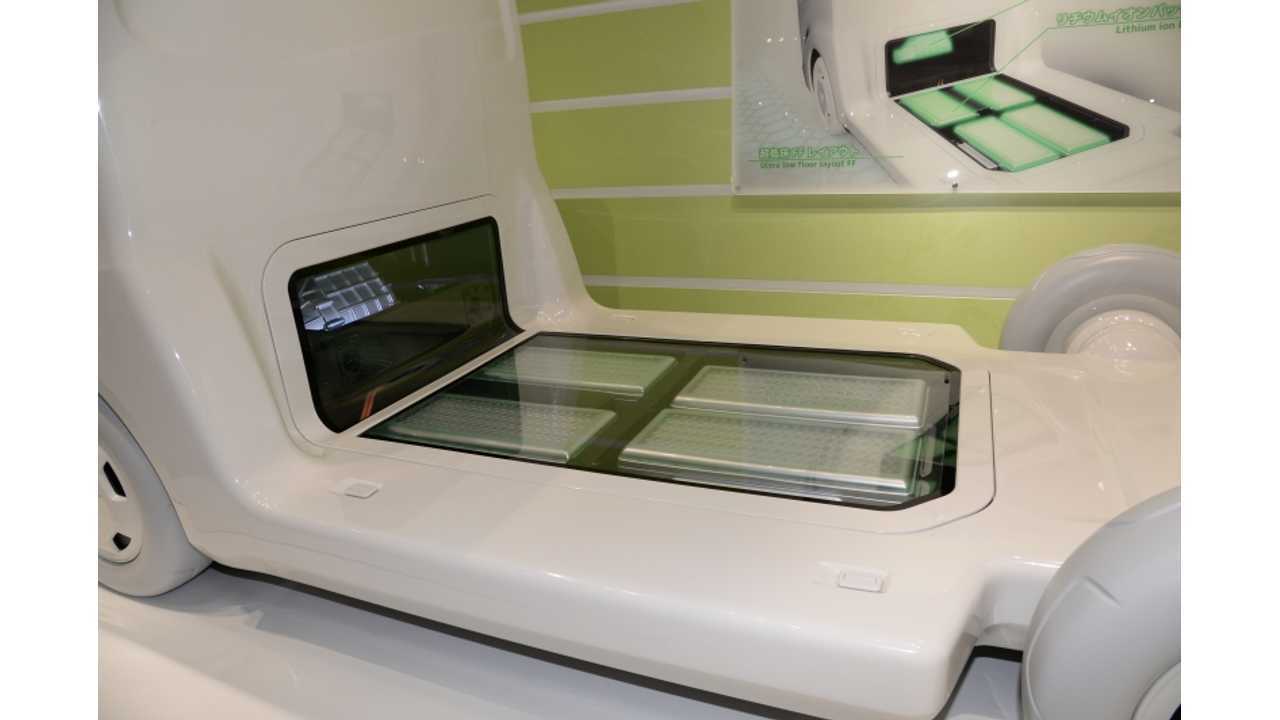 Hino Light-duty commercial EV platform full-size model