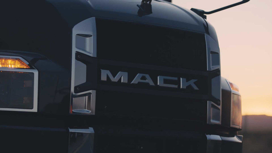 2018 Mack Anthem
