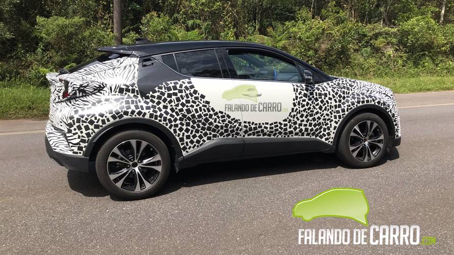 Toyota C-HR - Flagra Falando de Carro