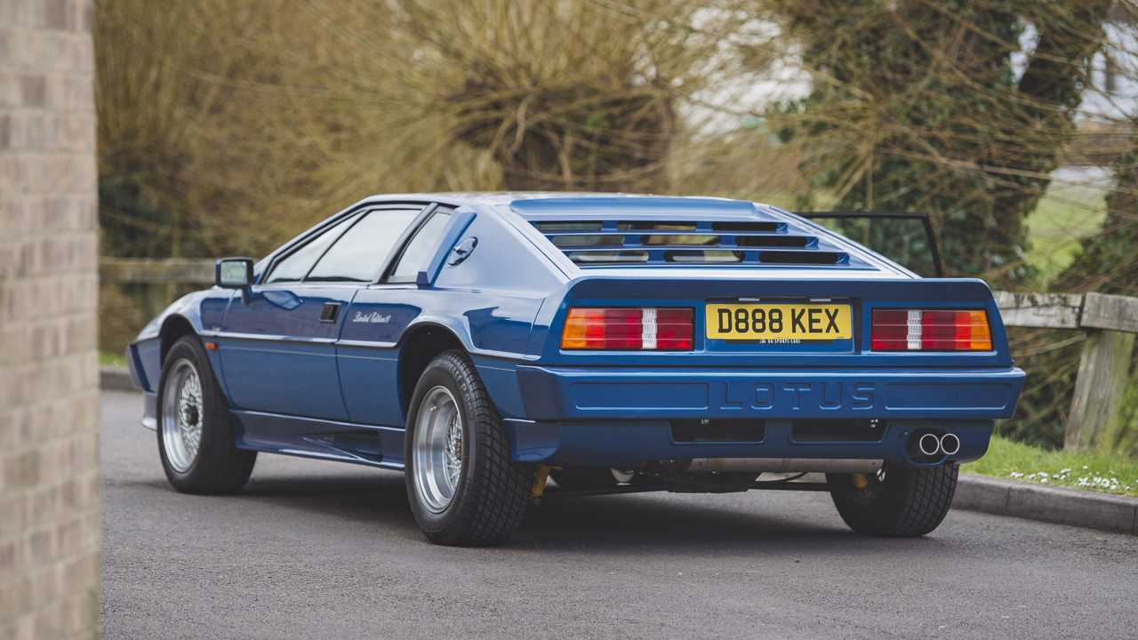 'Holy grail' Lotus offered without reserve