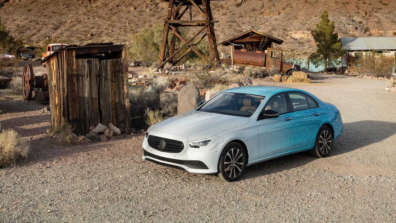 Makyajlı Mercedes-Benz E-Serisi Prototipi