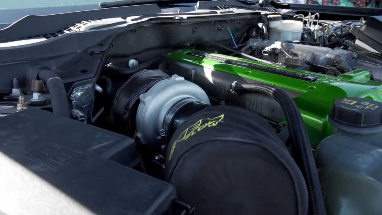2j mustang engine bay