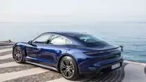 2020 Porsche Taycan Turbo