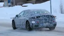 Mercedes-Benz EQE, fotos espía