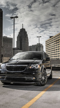 2013 Chrysler Town & Country S 27.11.2012