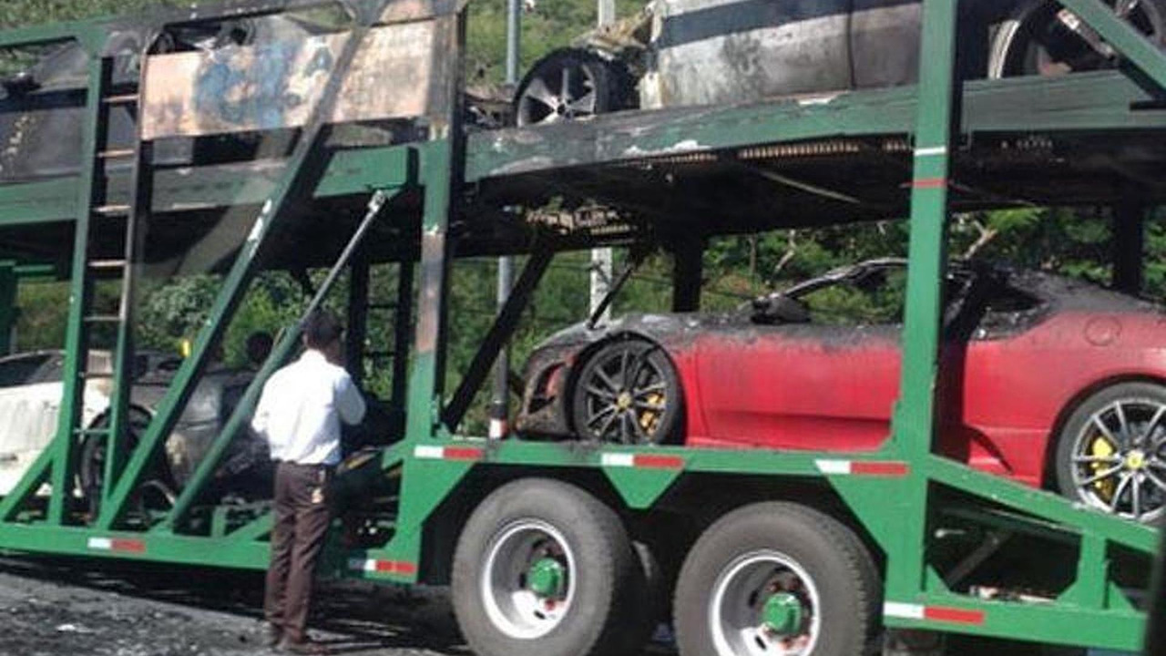 Trailer packed with supercars burns in Thailand 30.05.2013
