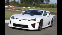 Lexus zeigt Supersportler