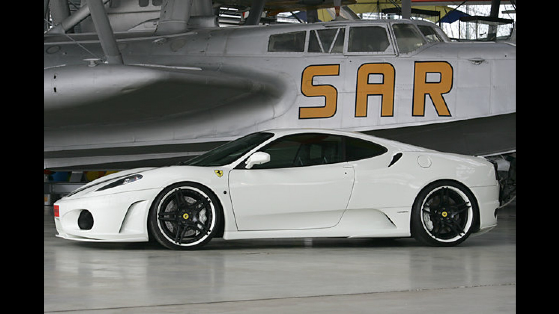 Ferrari F430 mit 707 PS Bilder