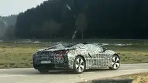 2018 BMW i8 Spyder spy photo