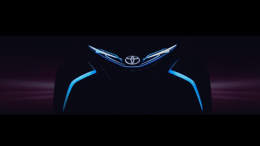 Toyota i-TRIL concept teaser