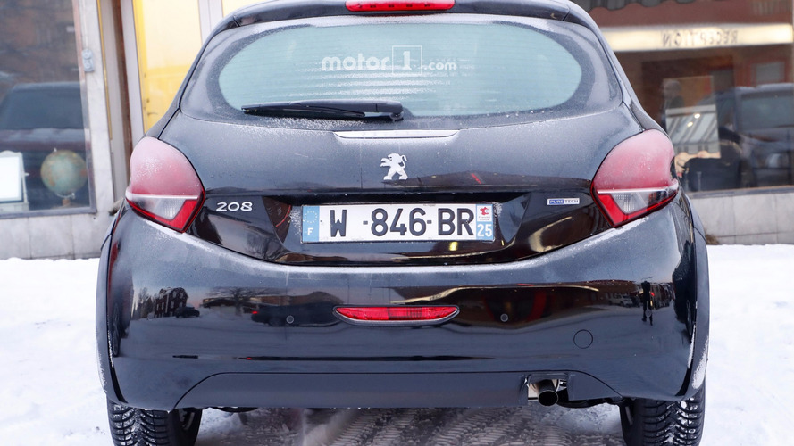 2018 Peugeot 208 ilk casus fotoğrafları