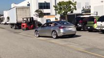 Tesla Model 3 casus videosu