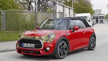 Mini Convertible facelift spy photo