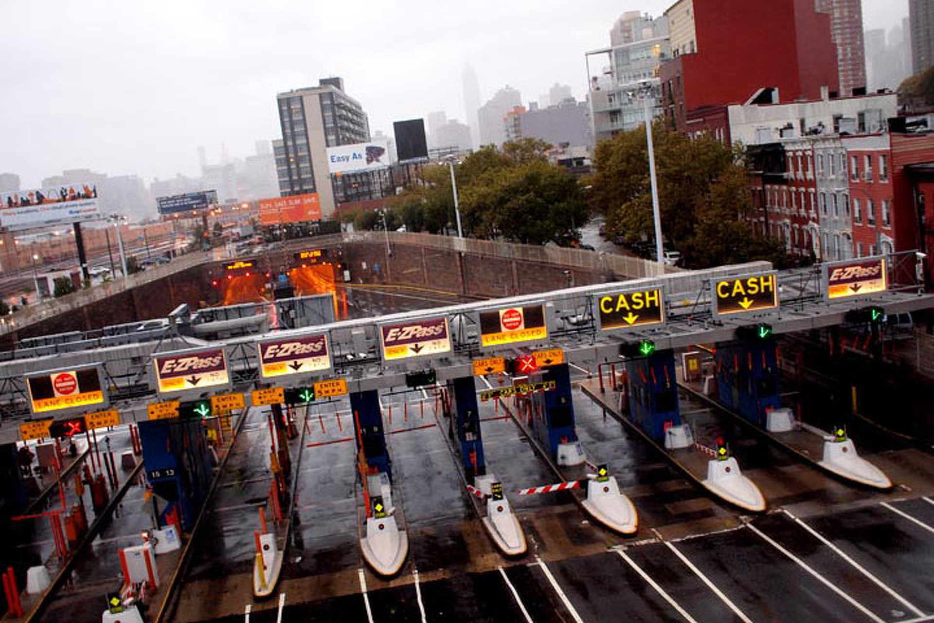 How an NYC Taxi Driver Pocketed $28k in Unpaid Tolls