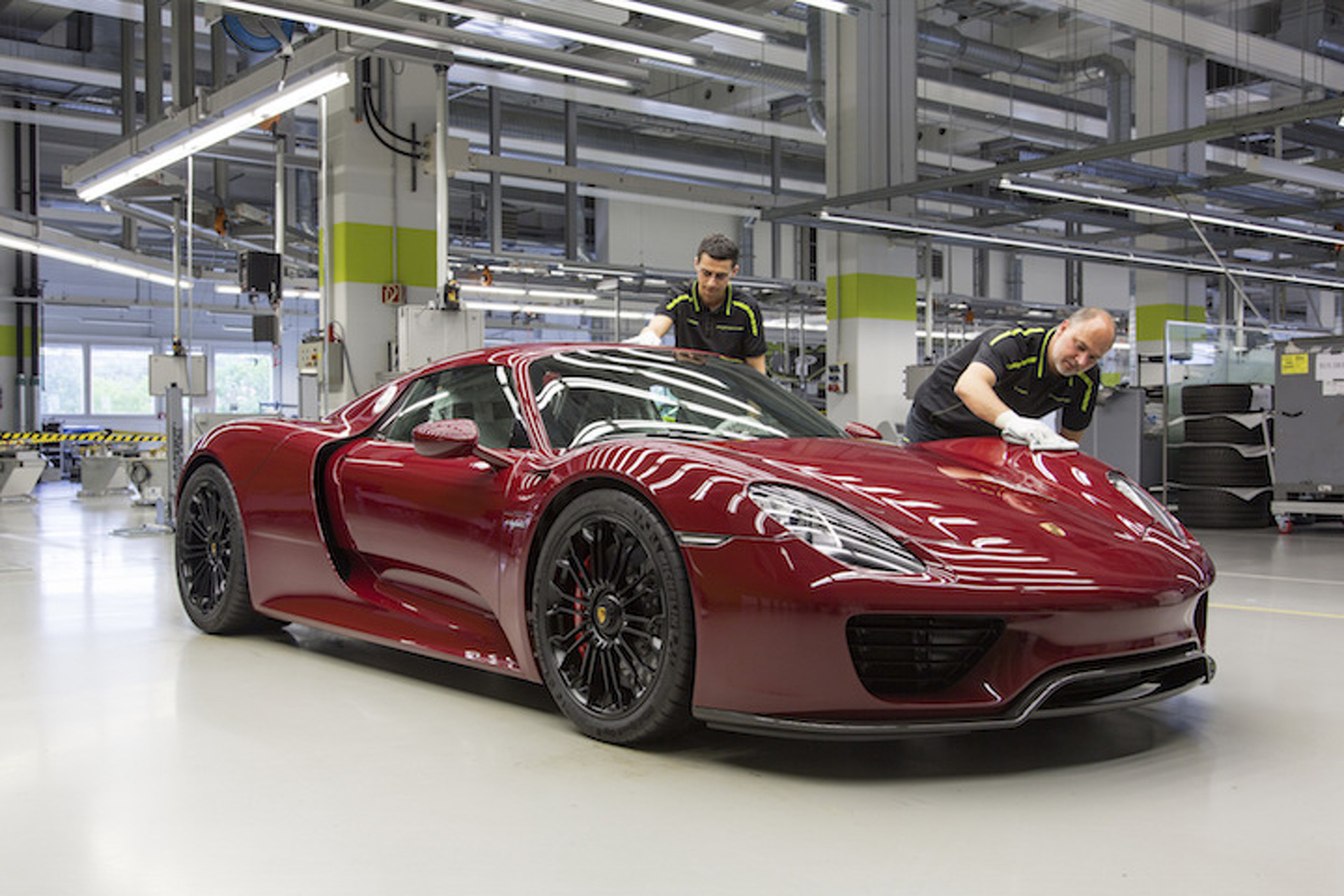 Porsche Just Built the Last Ever 918 Hypercar