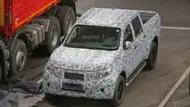 Mercedes GLT spy photo