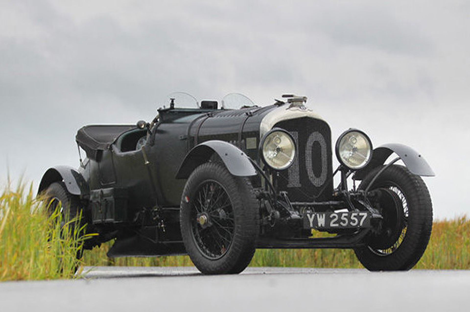 16 Must Have Cars on Sale at the 2012 Gooding & Co. Auction