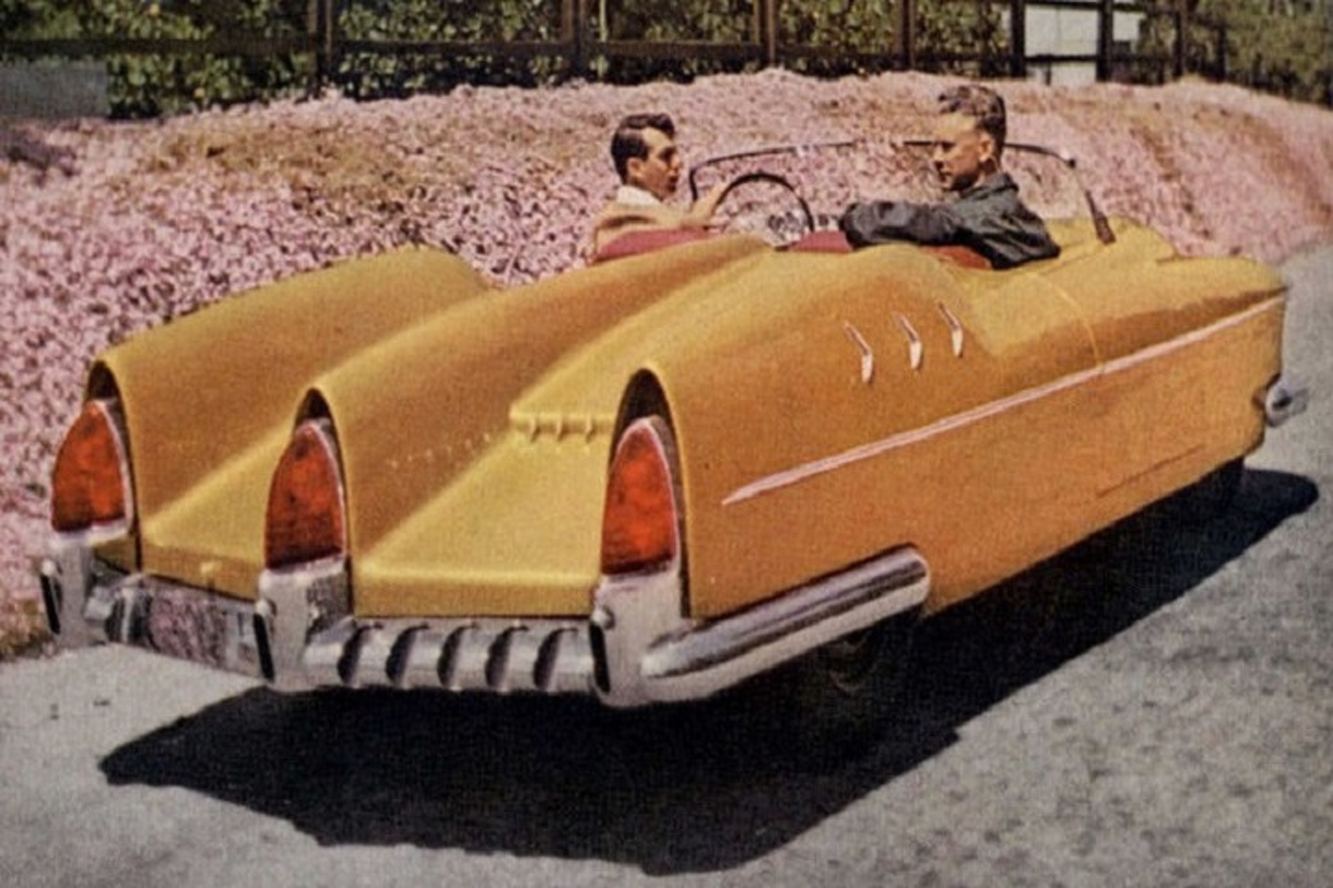 Manta Ray One-Off to Show at Amelia Island Concours d’Elegance
