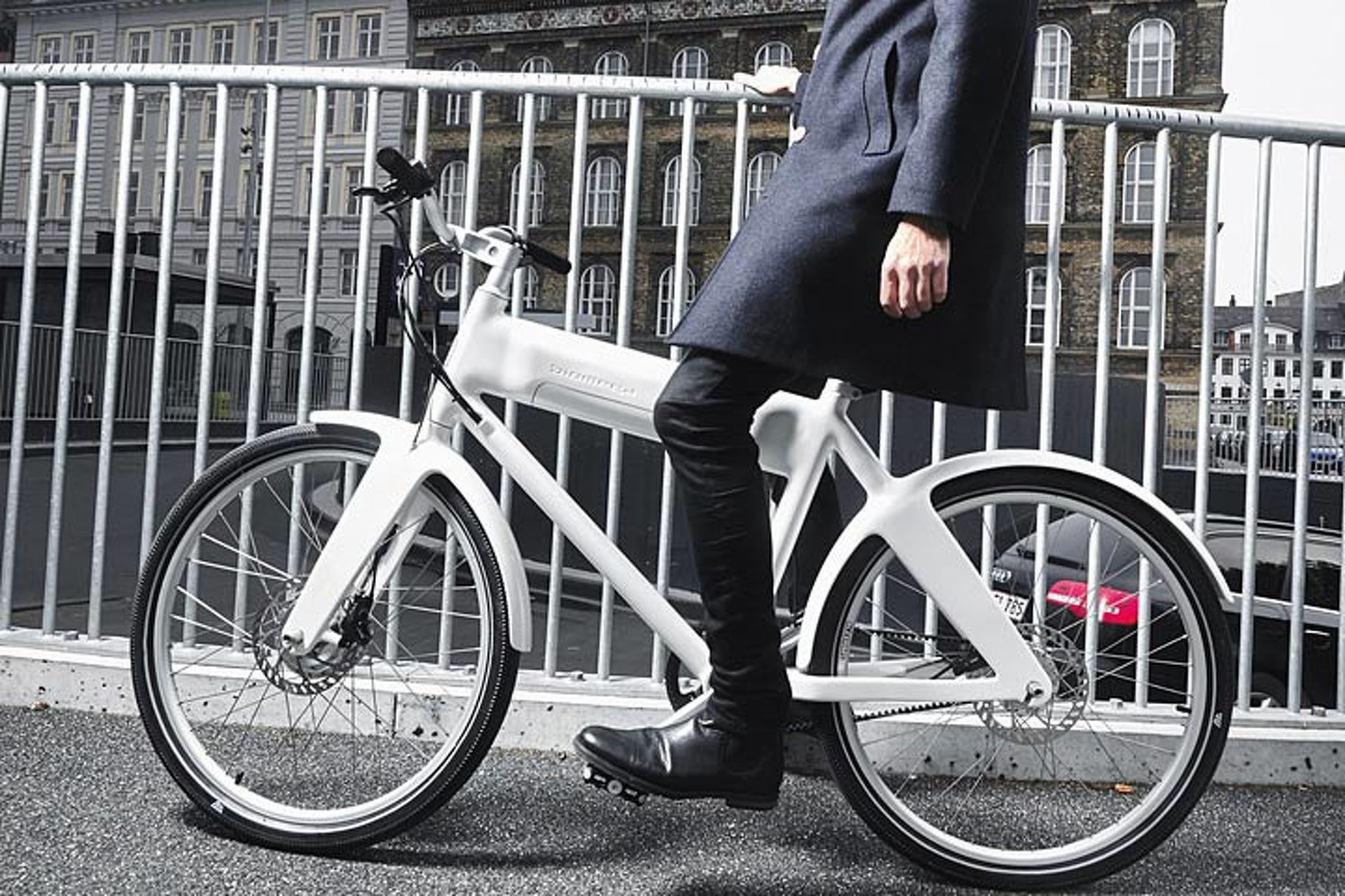 The Biomega OKO is Part e-Bike, Part Fashion Statement