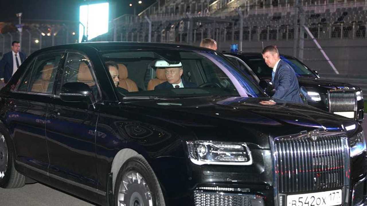 Владимир Путин и Aurus Senat в Сочи