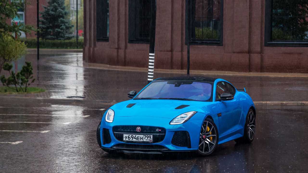 Jaguar F-type SVR