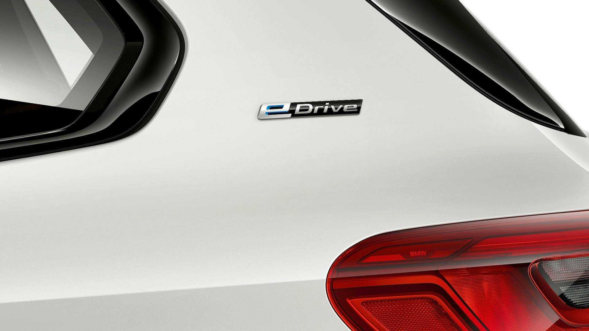 Electrified 2019 Bmw X5 Xdrive45e Blends With Efficiency