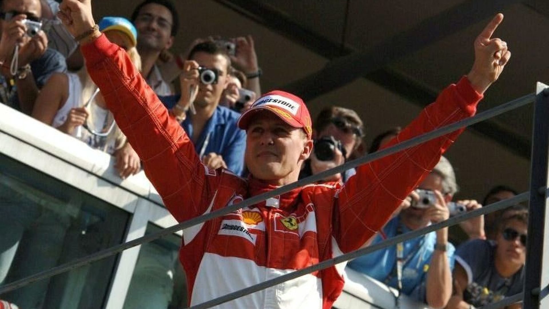 Its Official! Ferrari Confirm Michael Schumacher will Replace Felipe Massa
