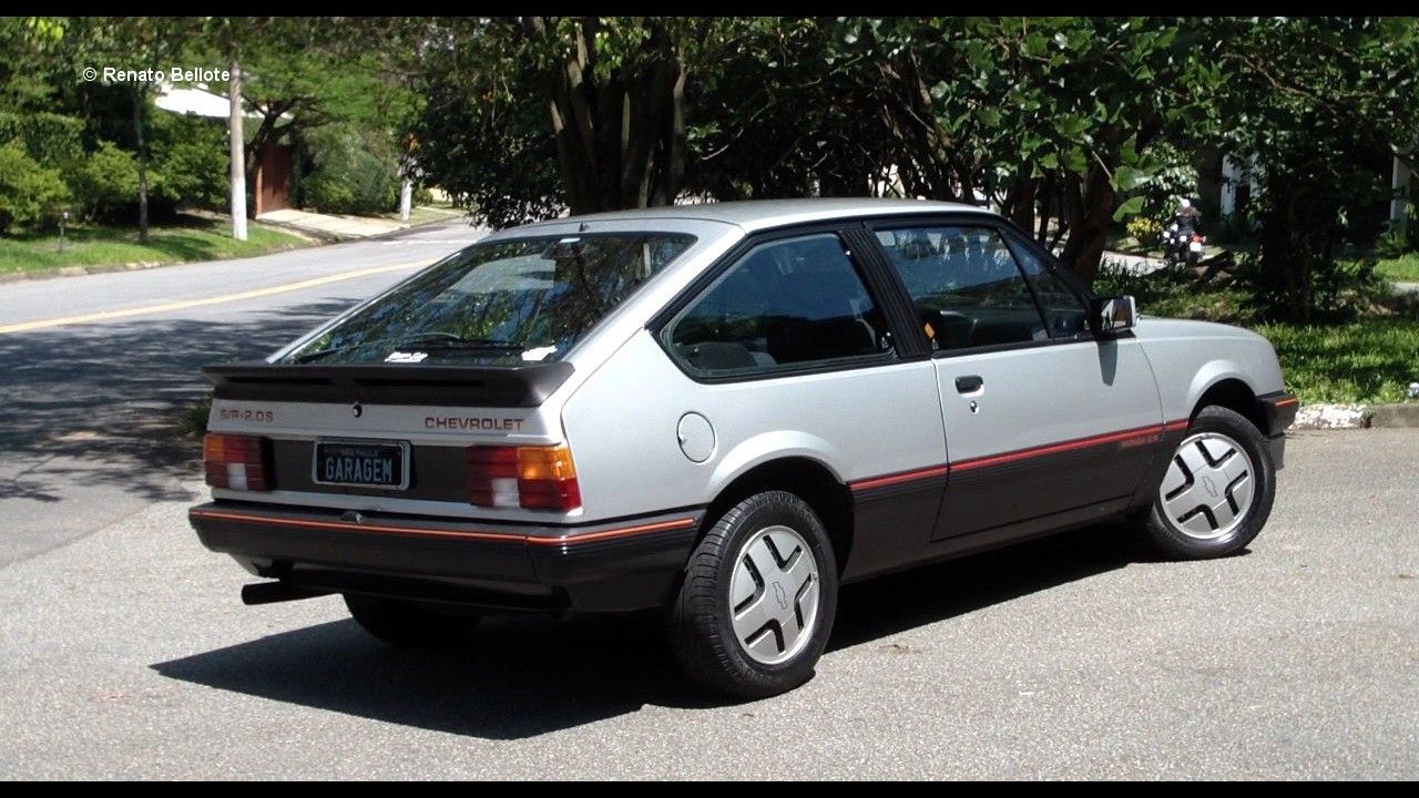 Carros para sempre: Monza S/R - o legítimo hot hatch