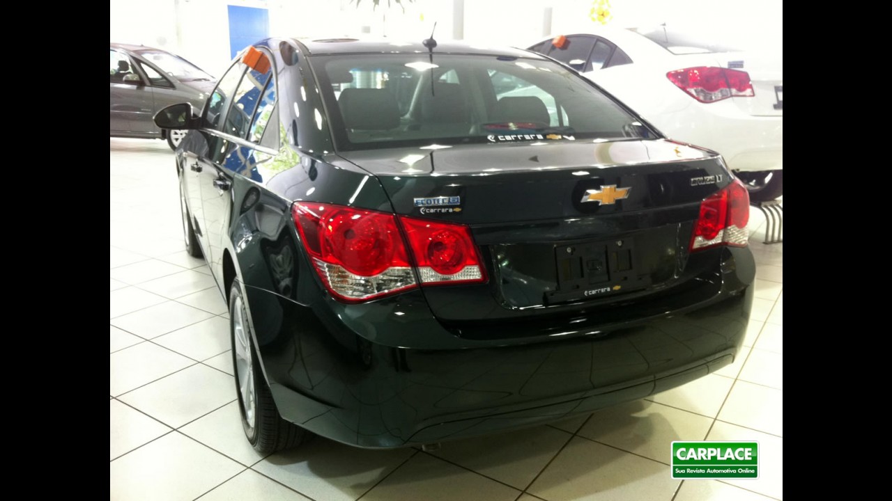 Conhecemos ao vivo: Novo Chevrolet Cruze 2012