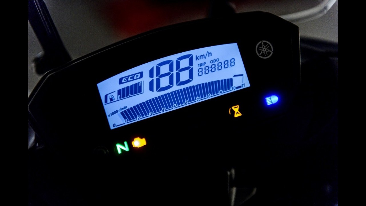 Nova Yamaha Ténéré 250 BlueFlex 2016 chega por R$ 15.015