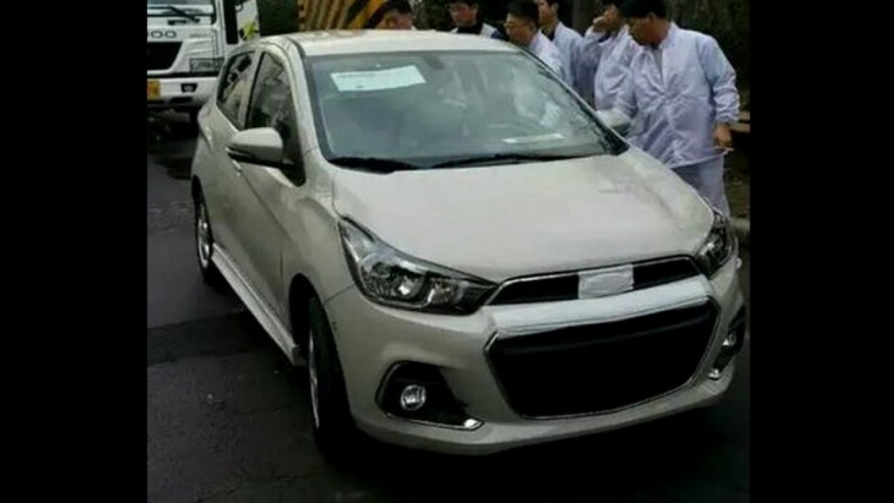 Novo Chevrolet Spark 2016 aparece sem camuflagem pela primeira vez