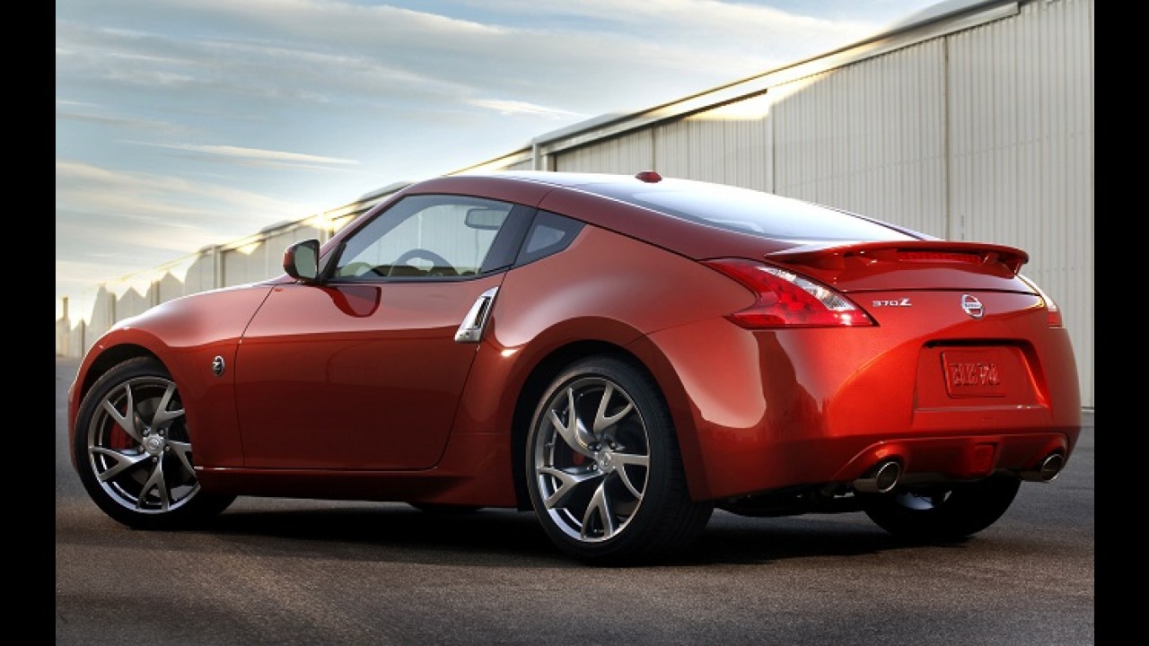 Pagou caro: norte-americano vende um dos testículos para comprar Nissan 370Z