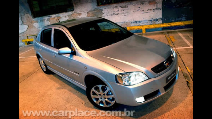 Chevrolet lança o Astra 2009 - Única novidade é motor 2.0 Flex de 140 cv