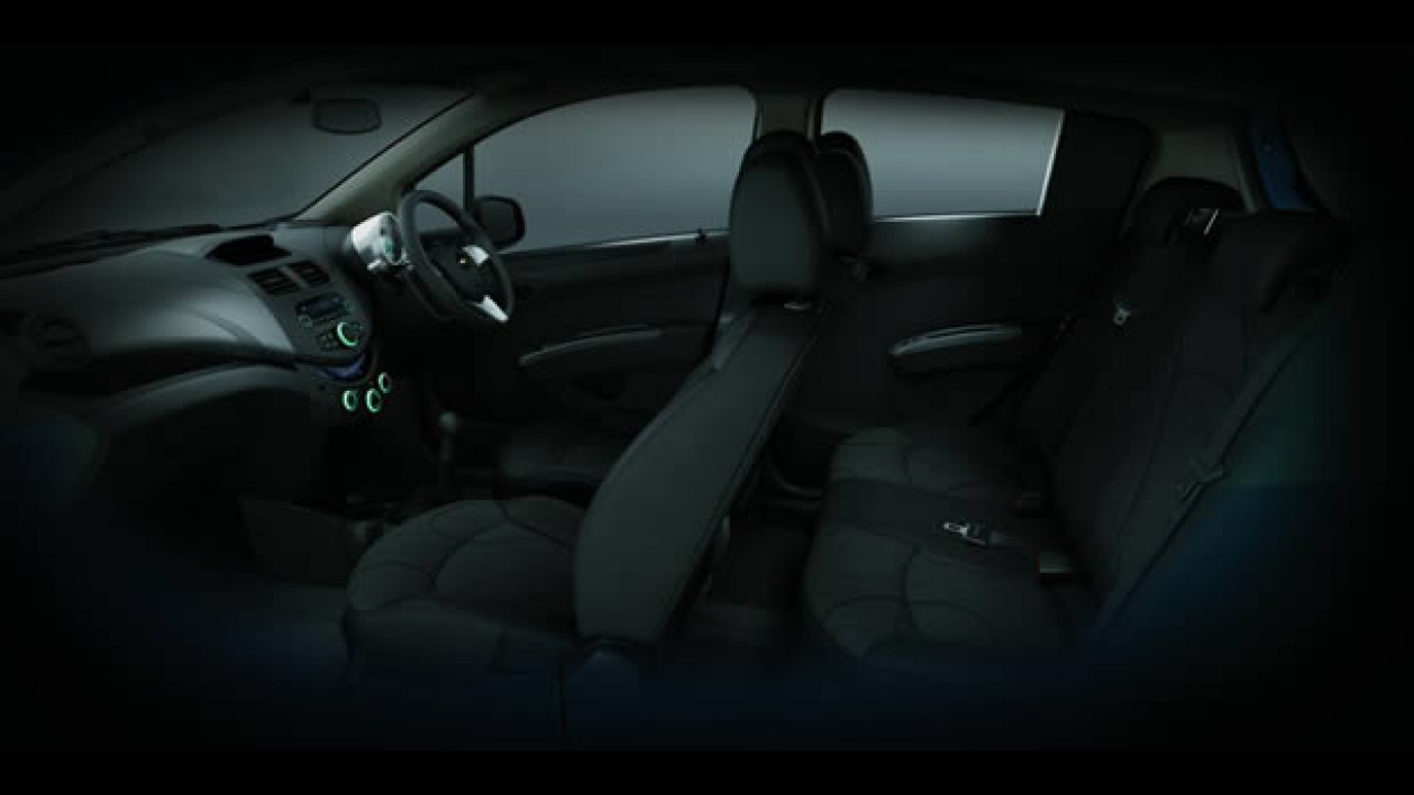 Chevrolet Beat é lançado na Índia por R$ 12.500 - Modelo deve suceder Celta no Brasil em 2012