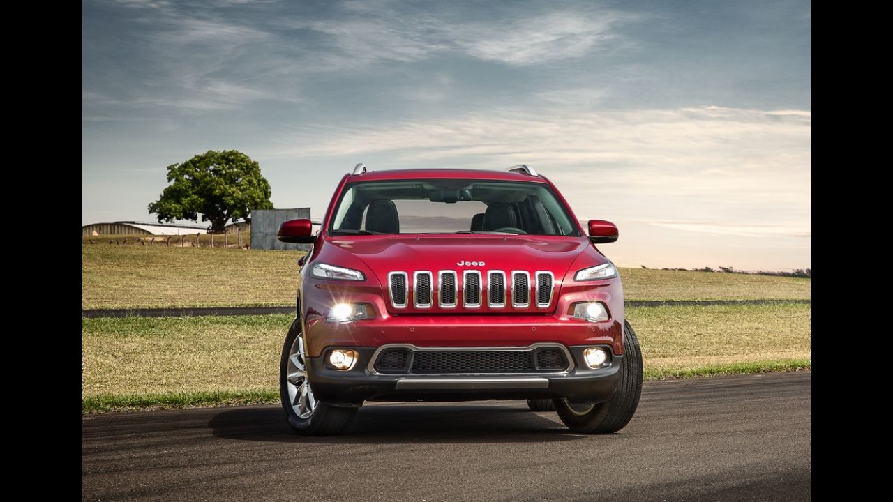 Volta Rápida: Jeep Cherokee ousa no estilo sem perder a essência