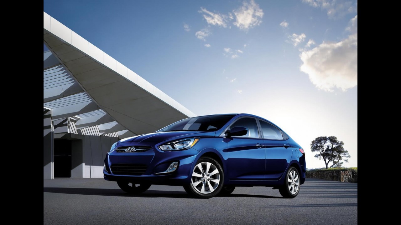 Hyundai divulga imagens e detalhes Accent 2012 para os EUA - Preços começam em US$ 12.445