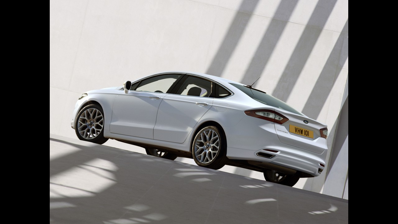 Nova geração do Ford Mondeo terá cintos de segurança com airbags na Europa