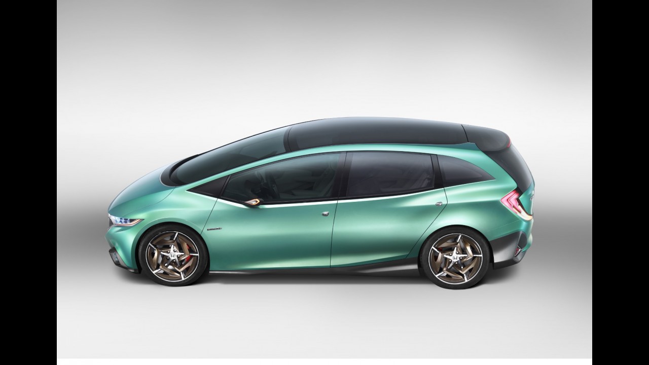 Salão de Pequim: Honda Concept S dará origem à nova minivan na China