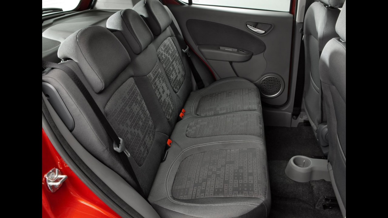 Impressões ao dirigir todas as versões do Novo Fiat Palio 2012