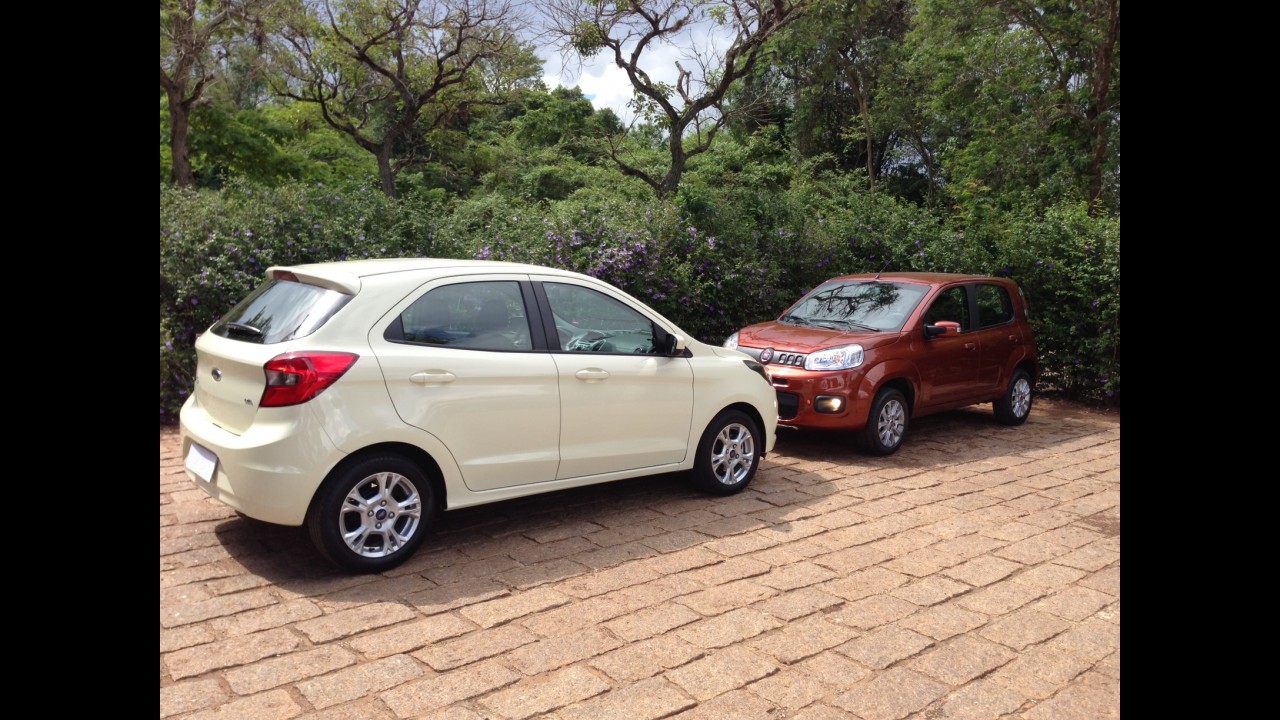 Garagem CARPLACE #3: novo Uno Attractive 1.0 faz frente ao Ka?