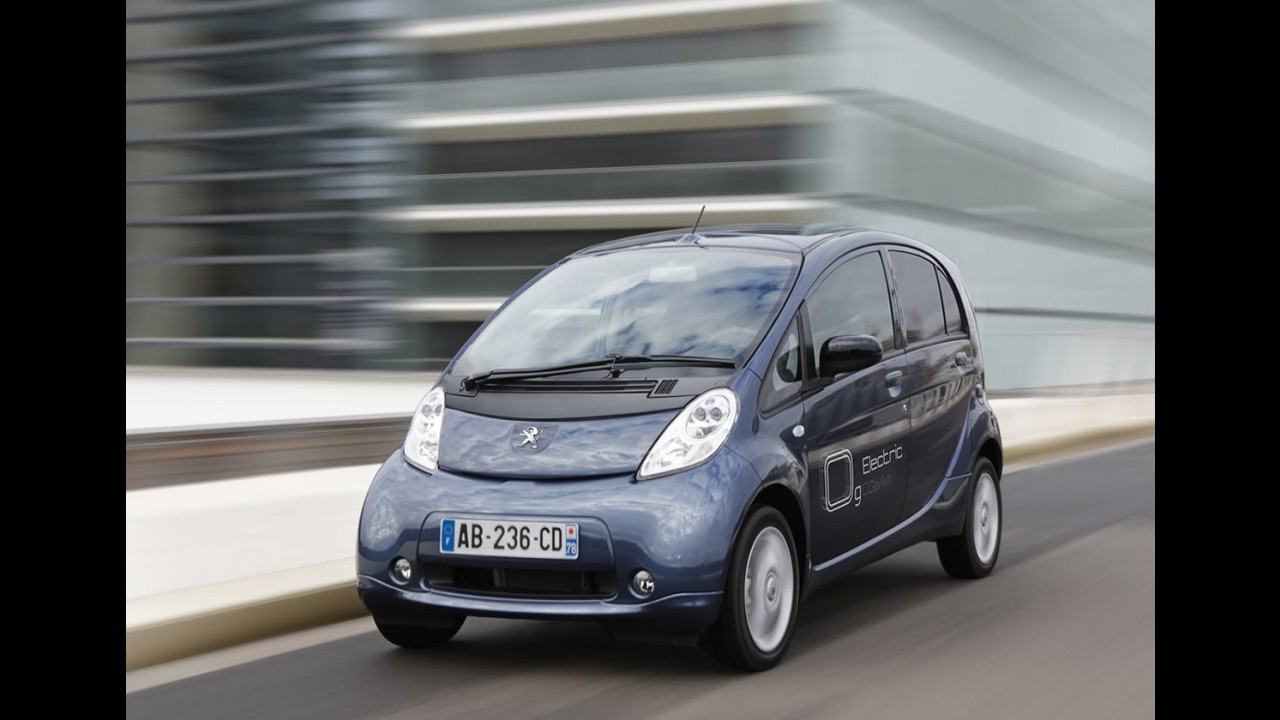 Mitsubishi encerra produção dos modelos Peugeot iOn e Citroën C-Zero