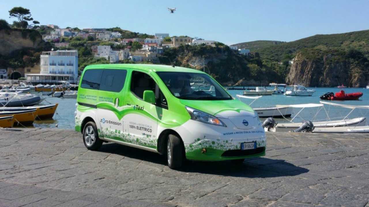 e-NV200 Taxi Ponza